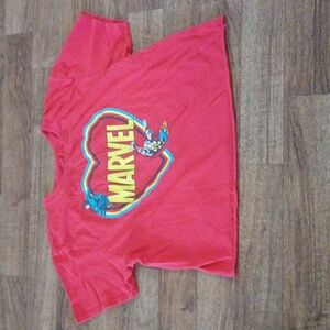 Marvel cropped top size xl